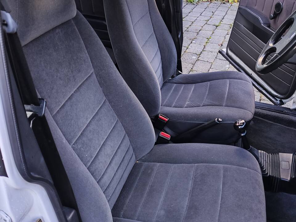 Image 11/20 of Saab 900 2.1 i 16V (1990)