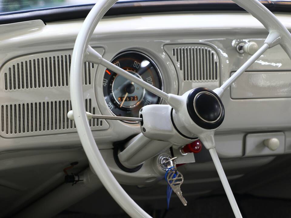 Image 20/39 of Volkswagen Escarabajo 1200 A (1965)
