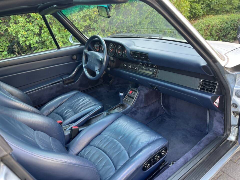 Imagen 71/96 de Porsche 911 Carrera (1996)