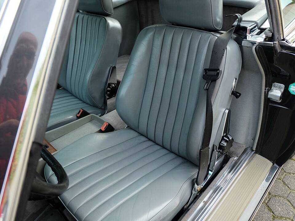 Immagine 21/43 di Mercedes-Benz 300 SL (1987)