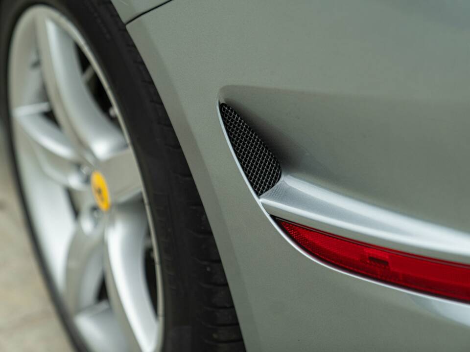 Bild 17/50 von Ferrari California T (2014)