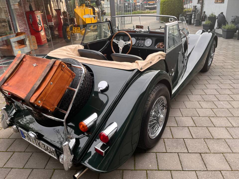 Image 34/39 of Morgan Plus 8 (1973)