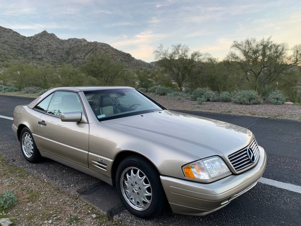 Imagen 29/35 de Mercedes-Benz SL 600 (1998)