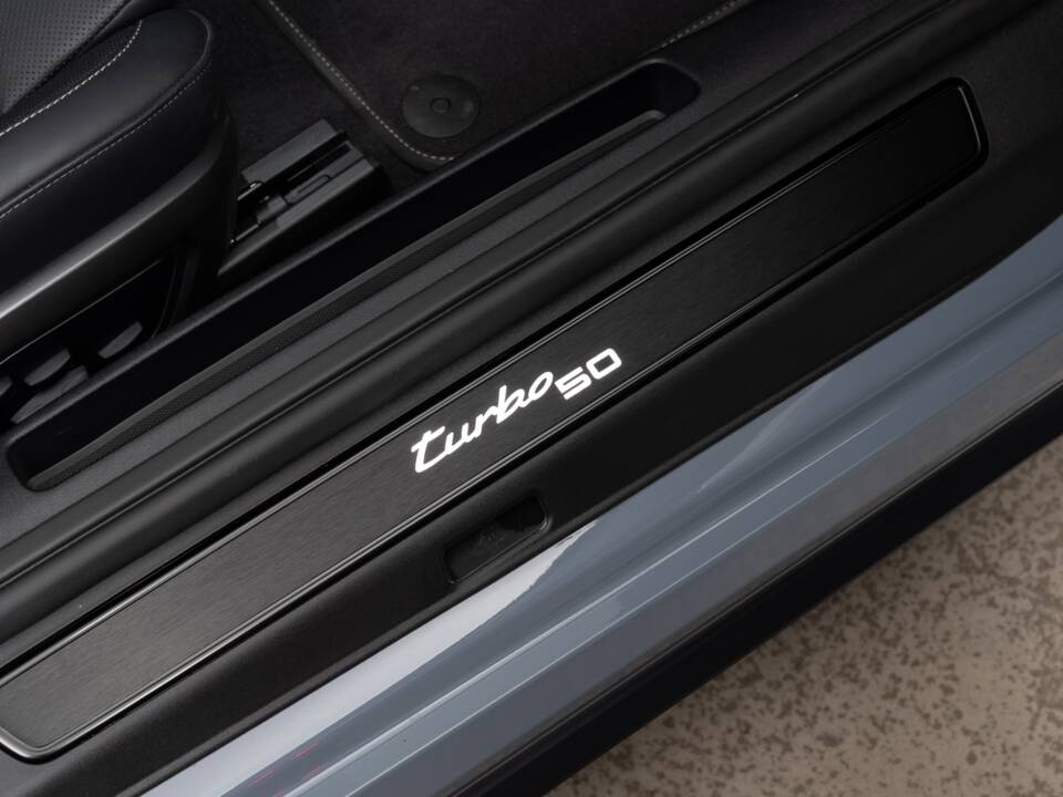 Afbeelding 24/40 van Porsche 911 Turbo "50 Years" (2025)