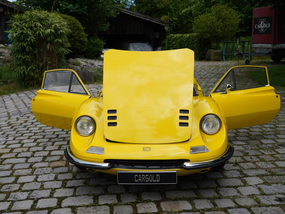 Image 10/16 of Ferrari Dino 246 GT (1971)