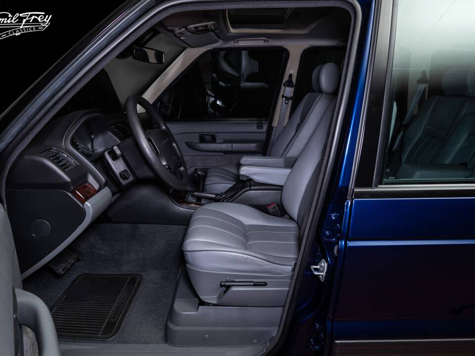 Bild 8/8 von Land Rover Range Rover 4.0 SE (1995)