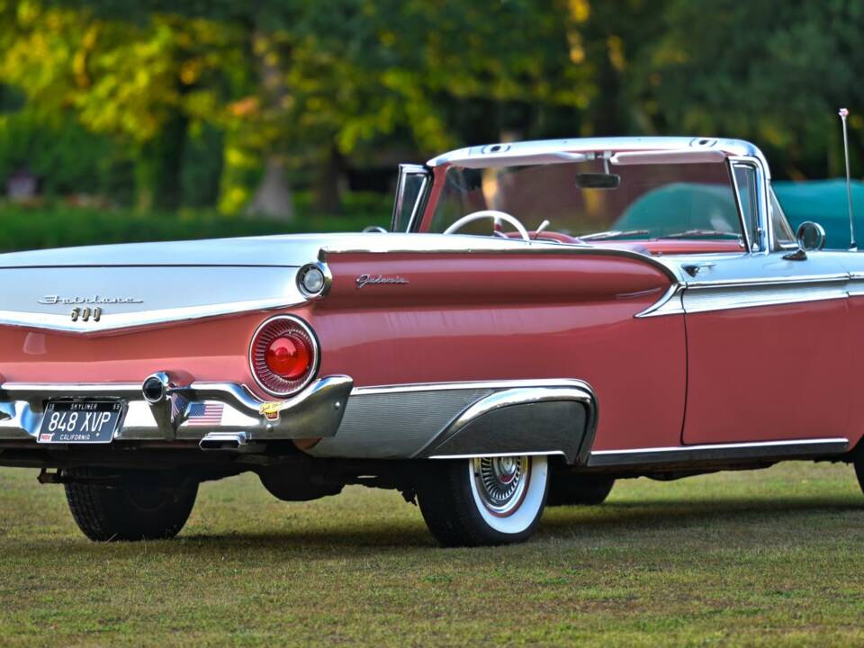 Bild 14/50 von Ford Fairlane 500 Skyliner (1959)