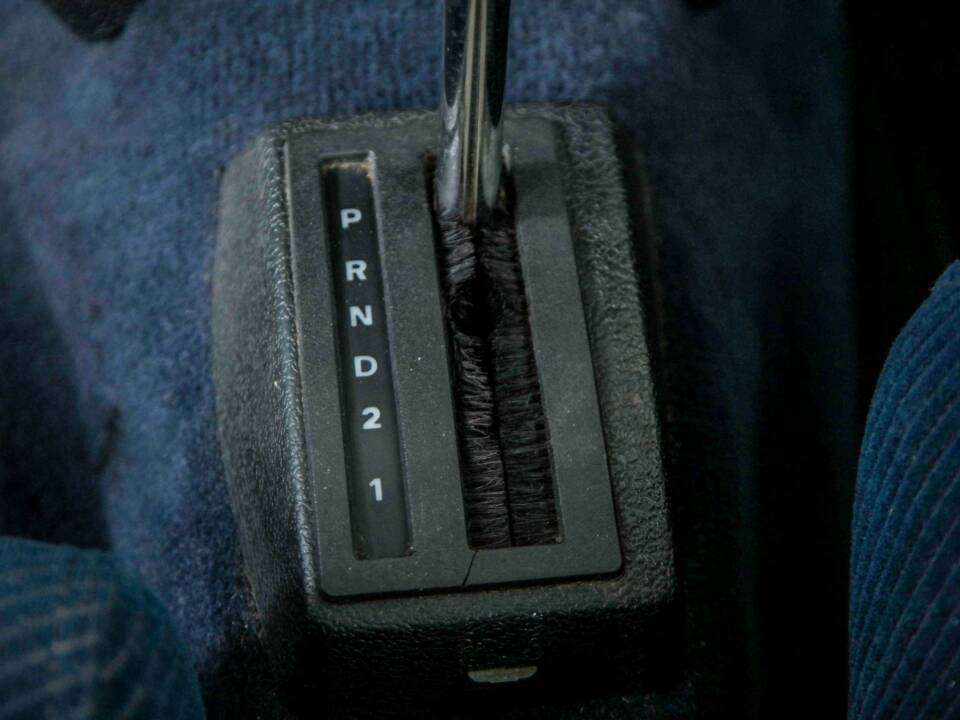 Image 28/50 de Volvo 240 Turbo (1983)