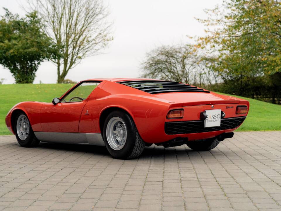 Bild 33/85 von Lamborghini Miura P 400 (1967)