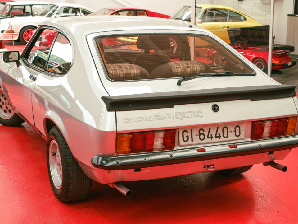 Image 10/34 of Ford Capri 2,8i (1981)