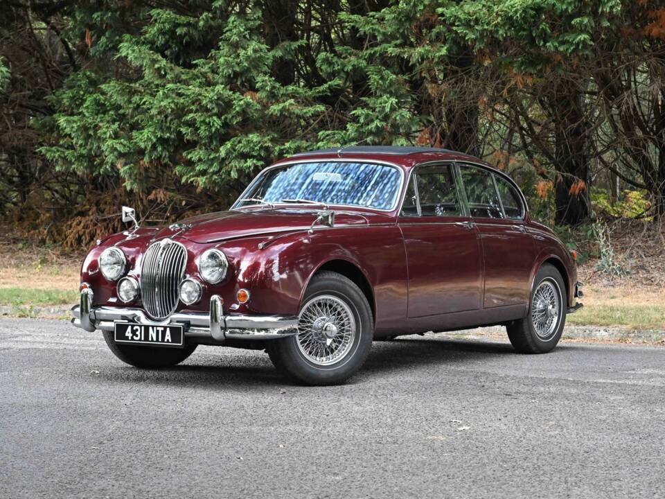 Bild 1/48 von Jaguar Mk II 3.4 (1963)