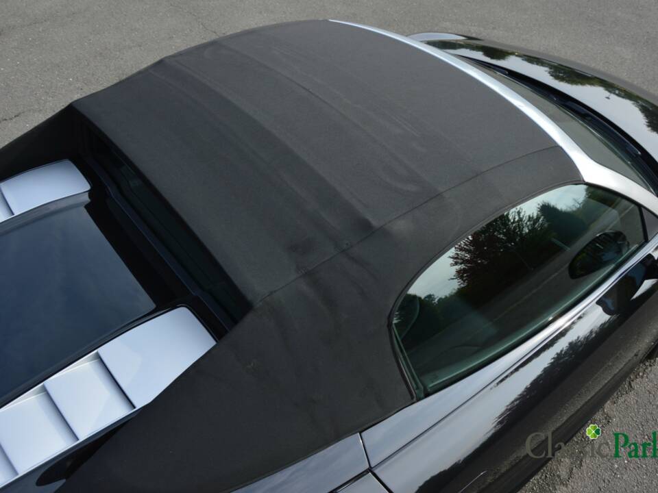 Image 18/50 of Audi R8 Spyder 4.2 FSI Quattro (2011)