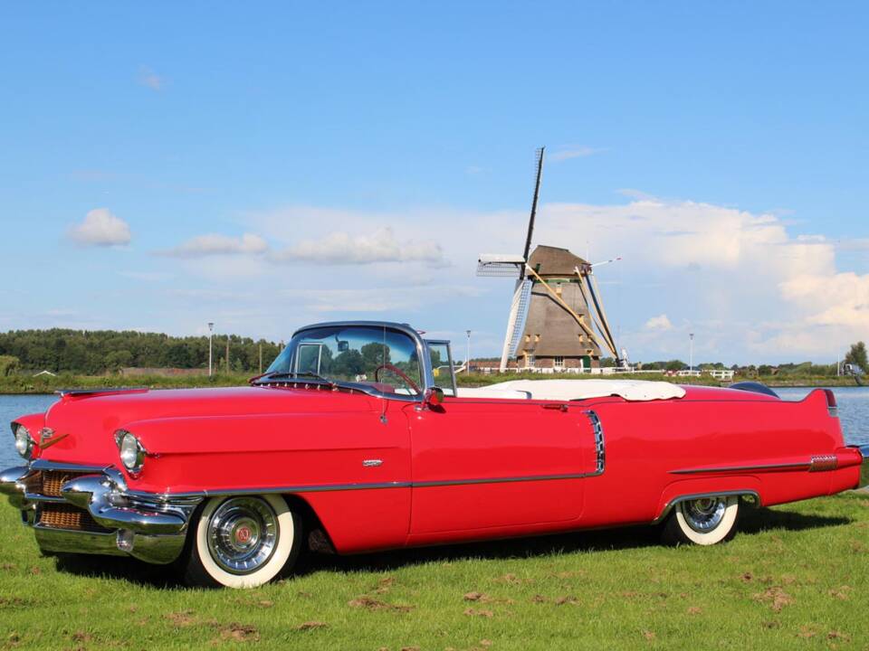 Bild 2/29 von Cadillac 62 Convertible (1956)