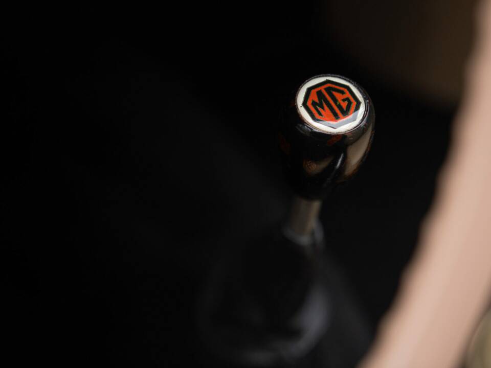 Bild 48/50 von MG TD (1951)