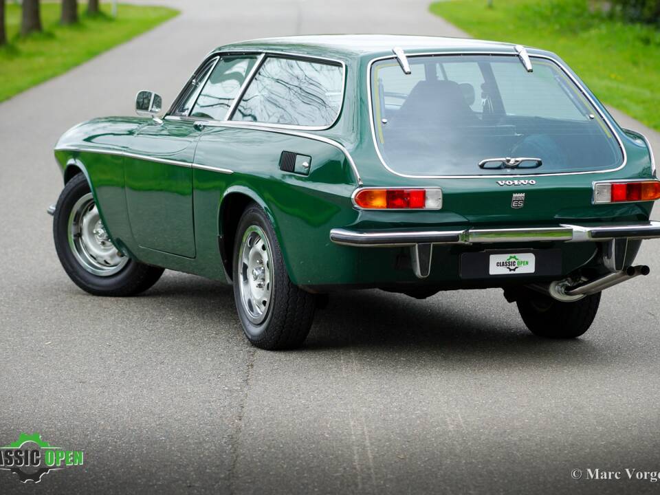 Image 29/34 of Volvo 1800 ES (1972)