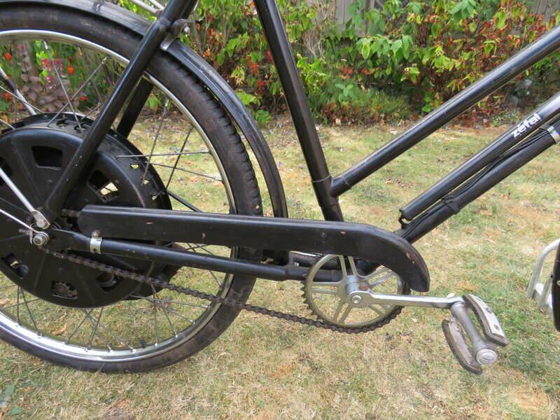 Bild 15/22 von Raleigh Cyclemaster (1950)