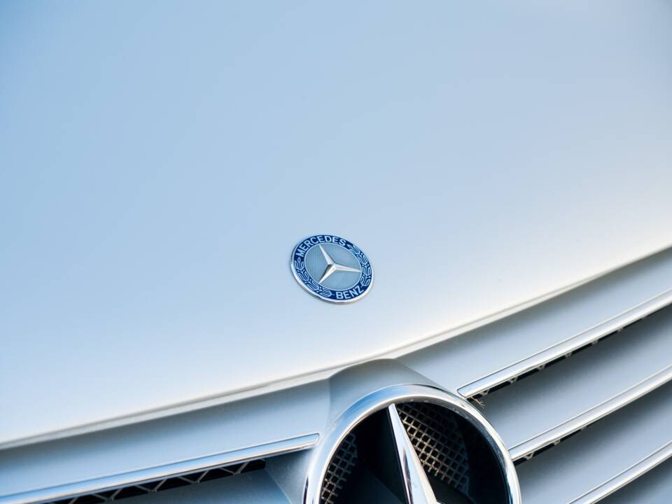 Image 41/51 of Mercedes-Benz SL 65 AMG (2007)