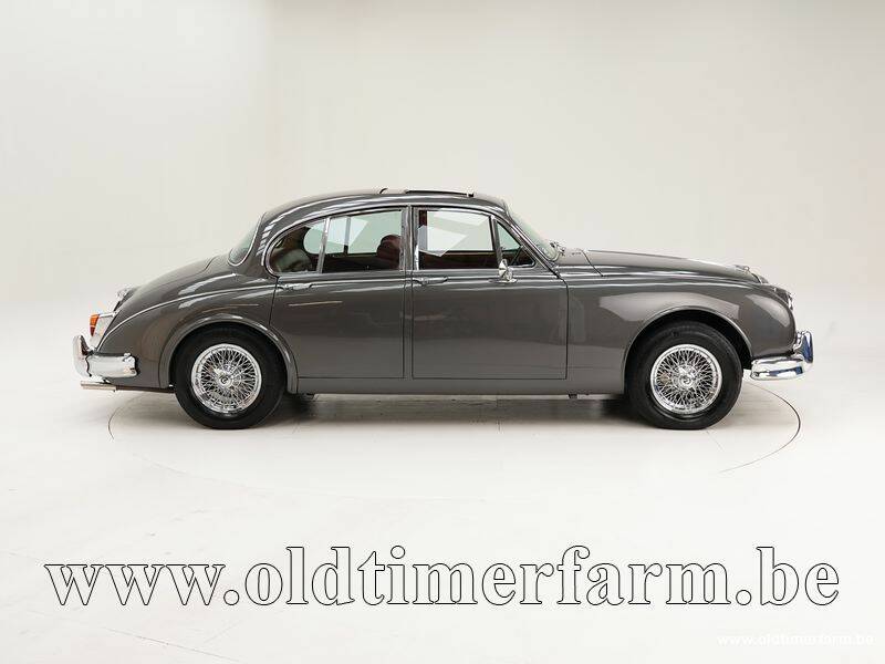 Image 9/15 de Daimler 2,5 Liter V8 (1966)