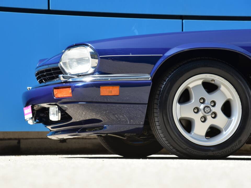 Bild 17/17 von Jaguar XJS 6.0 (1994)