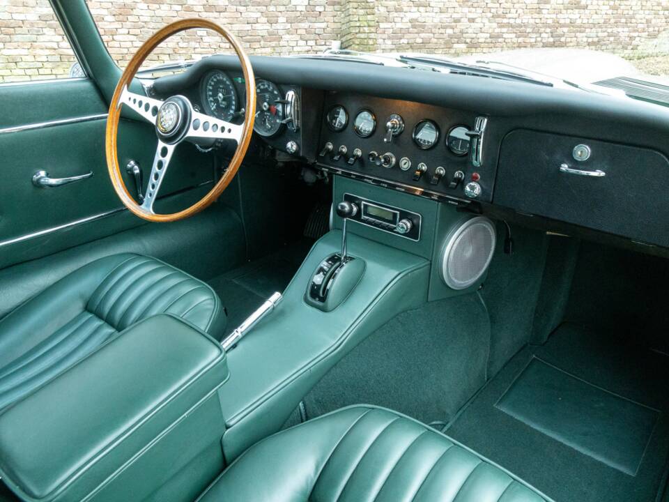 Imagen 48/50 de Jaguar E-Type 4.2 (1967)
