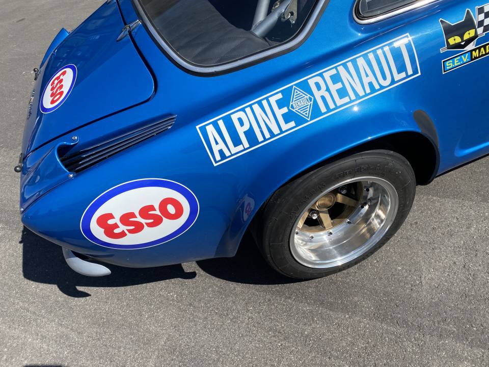 Immagine 7/38 di Alpine A 110 1600 S (1969)