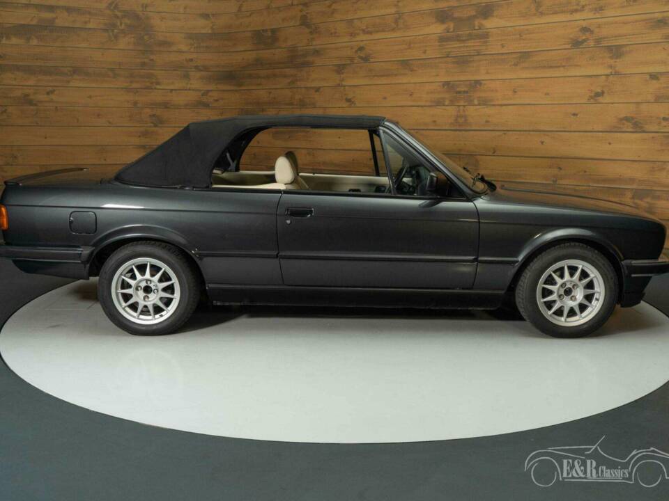 Imagen 10/19 de BMW 325i (1986)