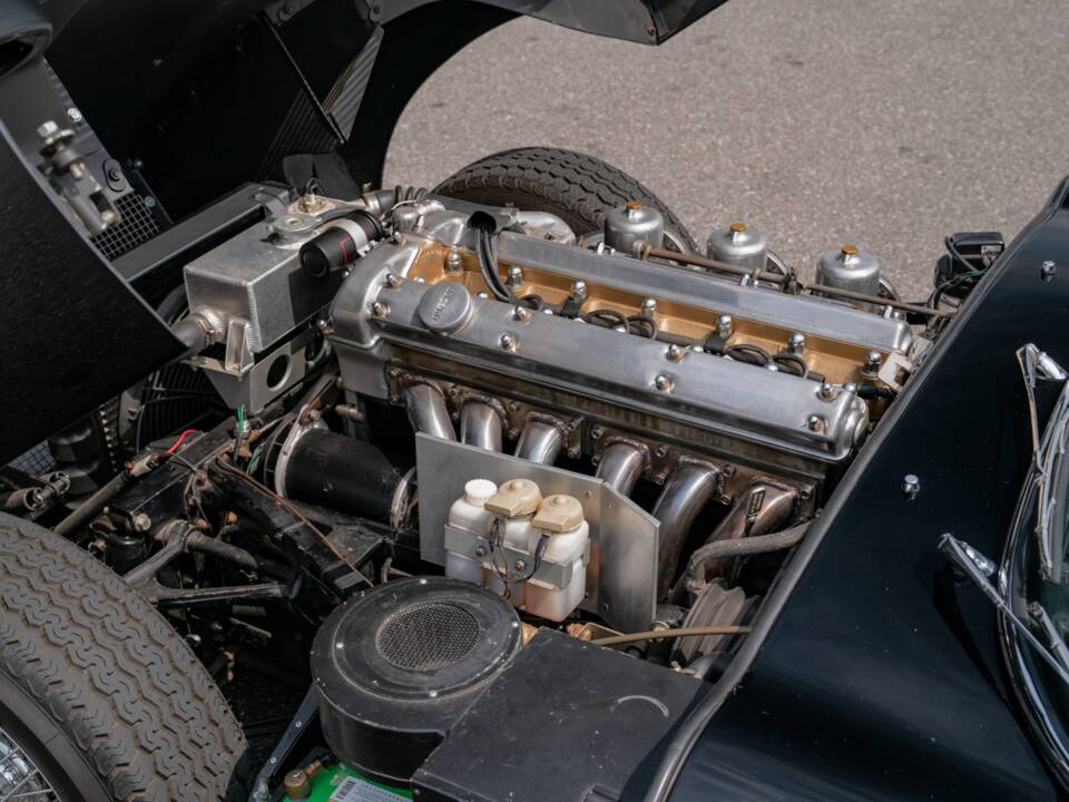 Immagine 37/38 di Jaguar E-Type 3.8 (1962)