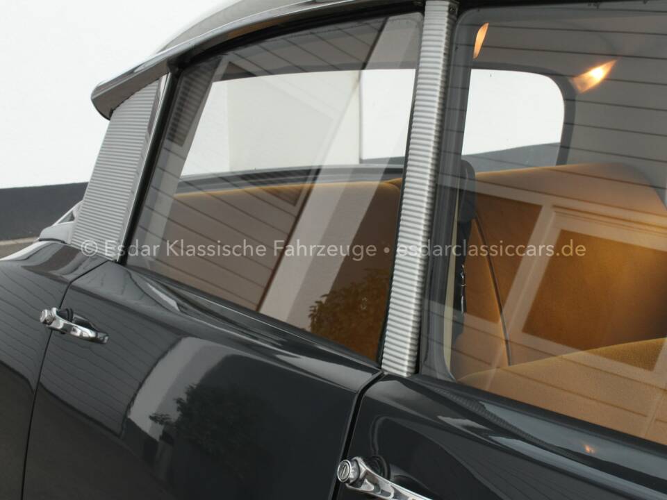 Immagine 27/35 di Citroën DS 21 (1968)