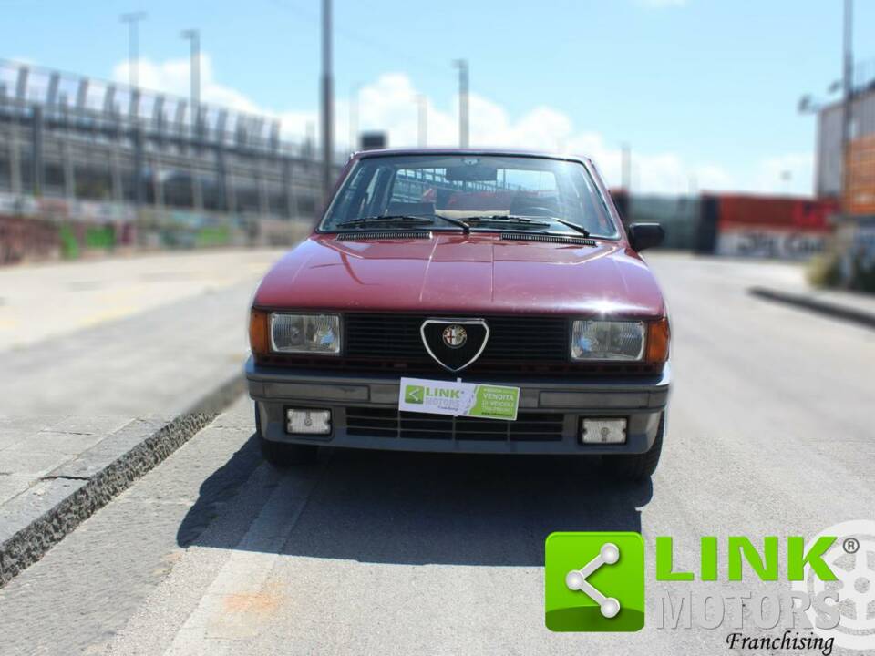 Bild 2/10 von Alfa Romeo Giulietta 1.6 (1984)