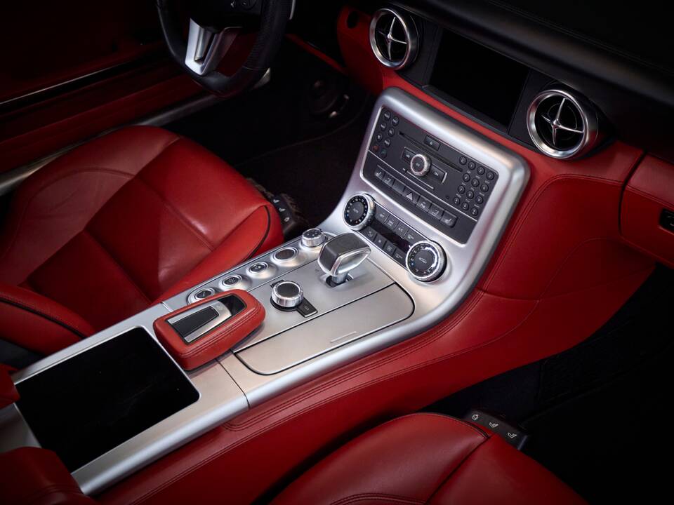 Bild 56/100 von Mercedes-Benz SLS AMG Roadster (2012)