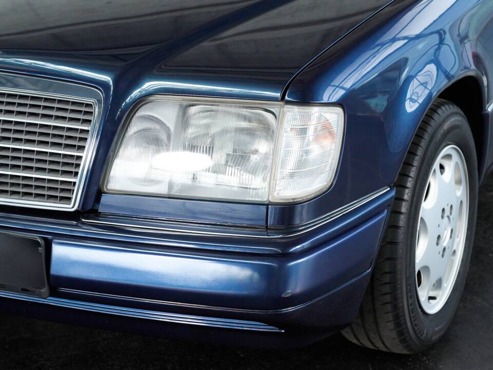 Bild 6/50 von Mercedes-Benz E 200 (1996)