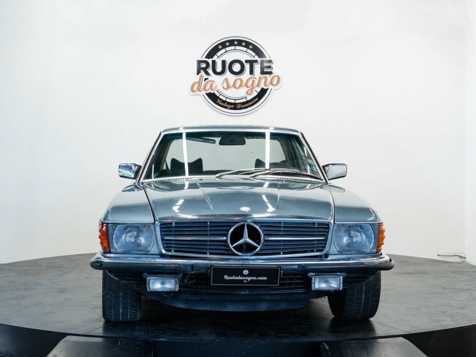 Image 3/41 of Mercedes-Benz 450 SLC (1972)