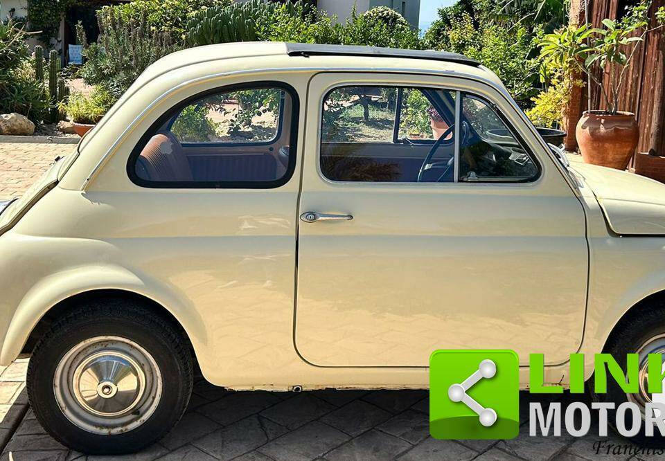 Image 7/10 de FIAT 500 L (1971)