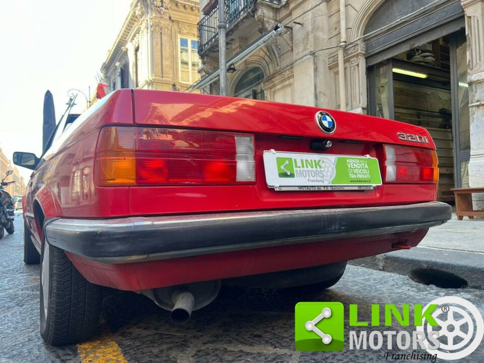 Afbeelding 5/10 van BMW 320i (1990)