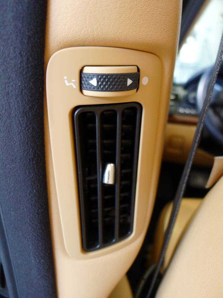 Bild 3/36 von Maserati Quattroporte 4.2 (2007)