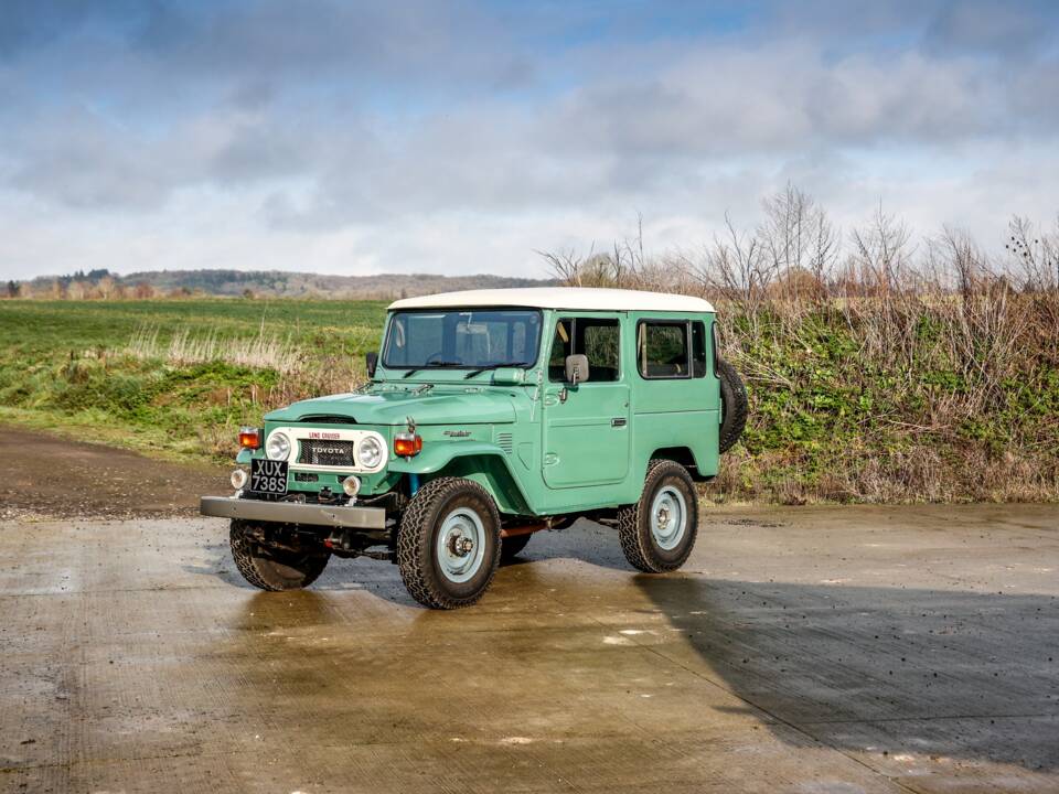 Immagine 13/45 di Toyota Land Cruiser FJ 40 (1978)