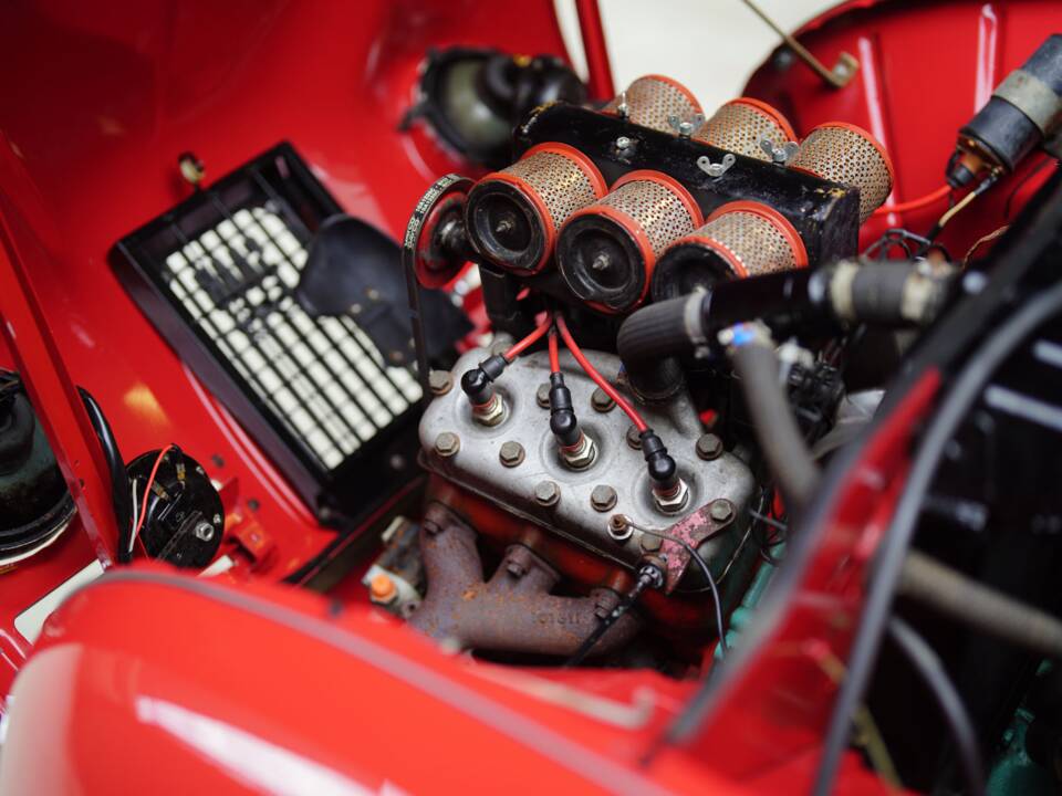 Image 93/100 of Saab 96 (1964)