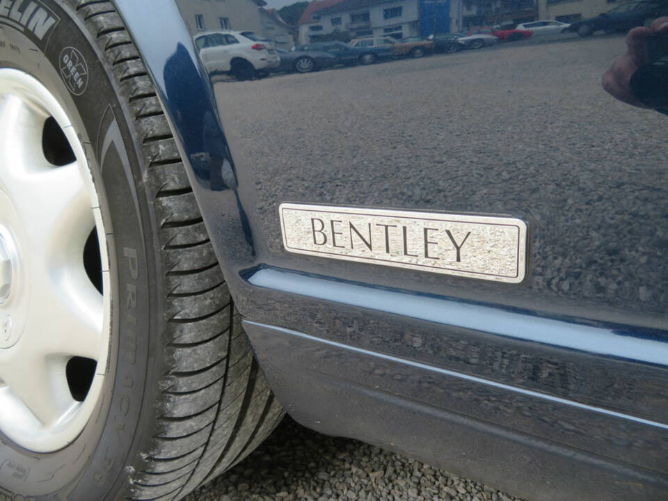 Bild 17/19 von Bentley Brooklands R (1997)
