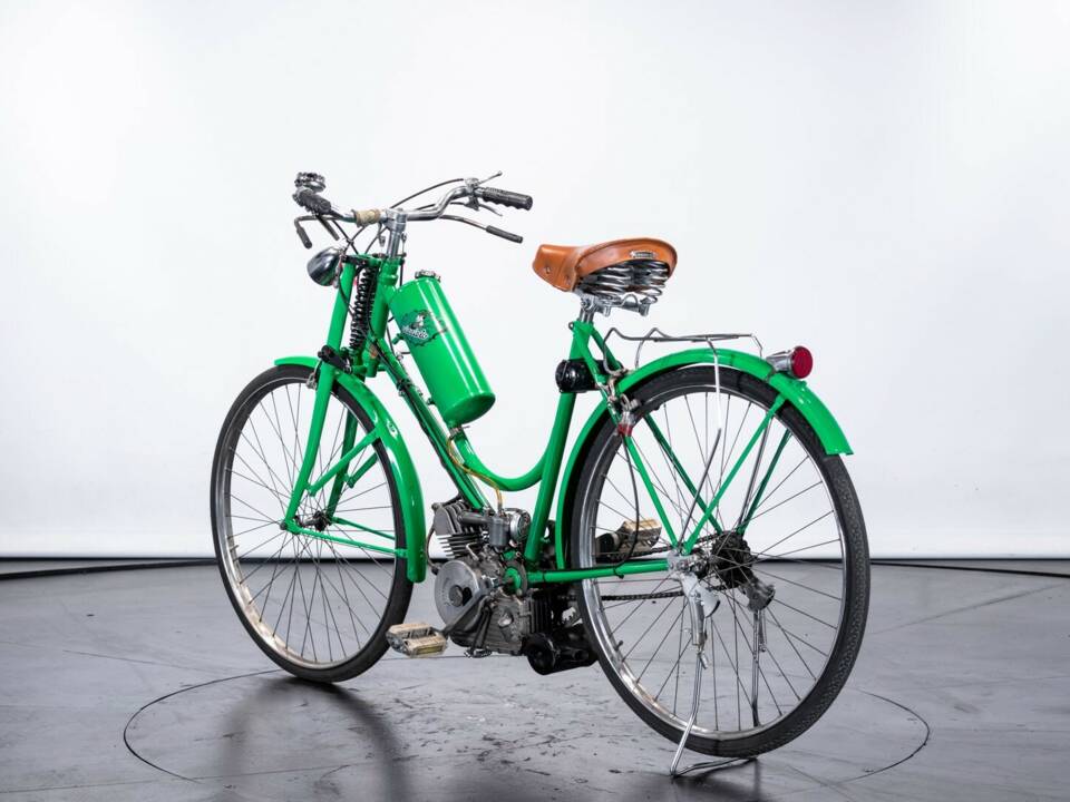 Image 7/47 of Ducati Cucciolo (1948)