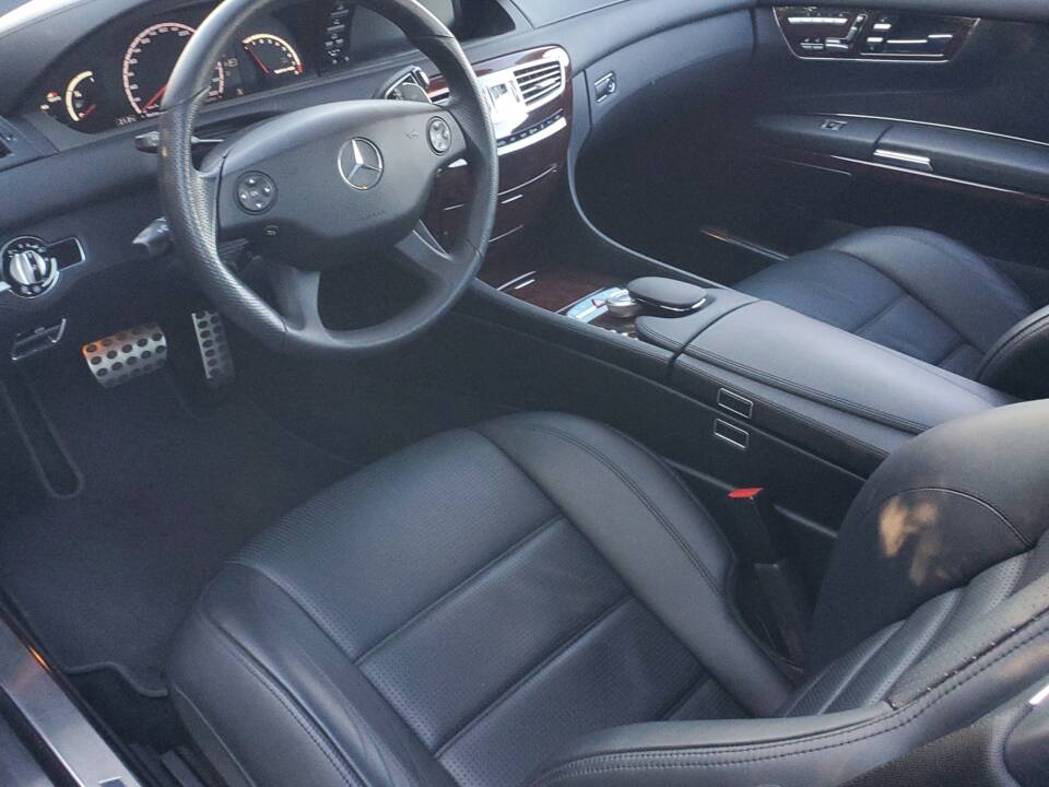 Afbeelding 5/49 van Mercedes-Benz CL 63 AMG (2007)