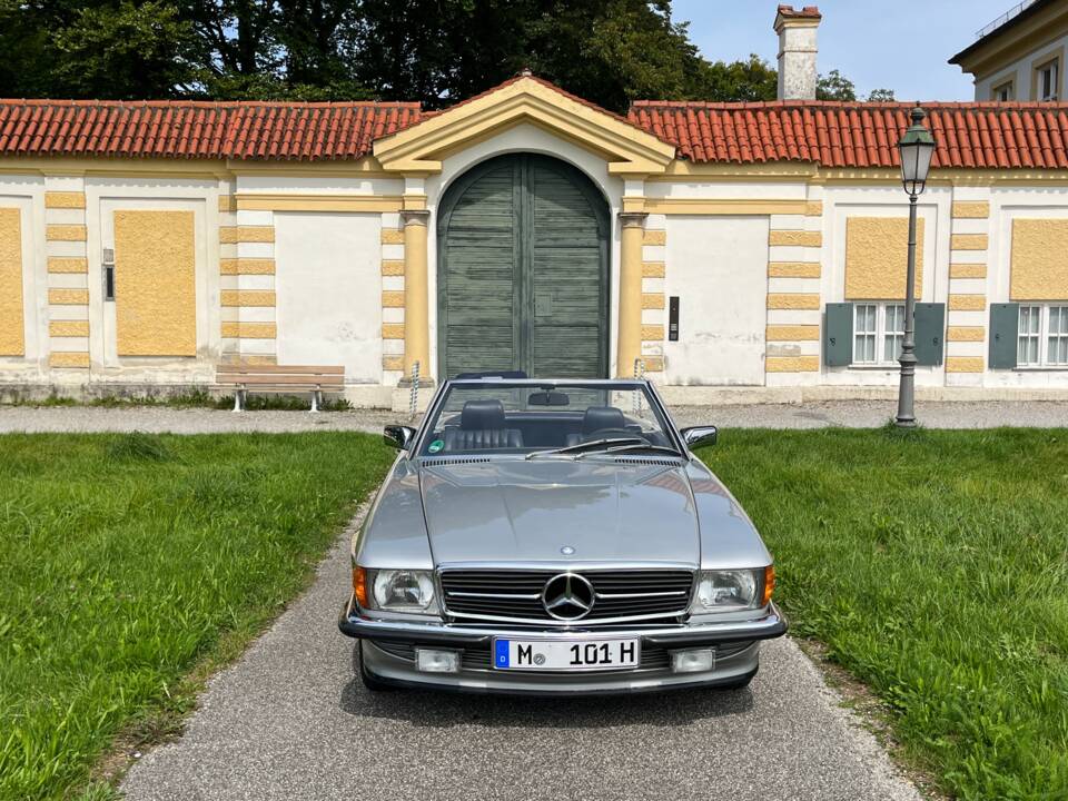 Imagen 19/77 de Mercedes-Benz 280 SL (1984)