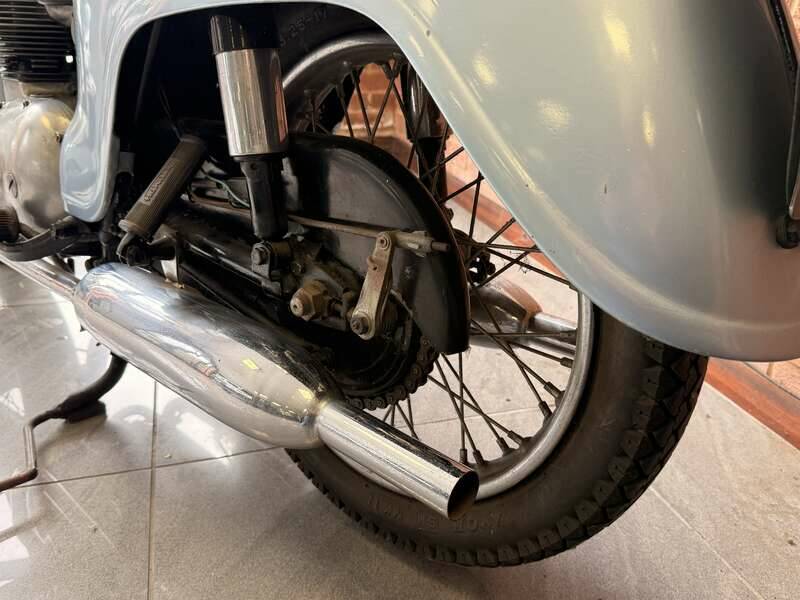 Bild 18/21 von Triumph DUMMY (1957)