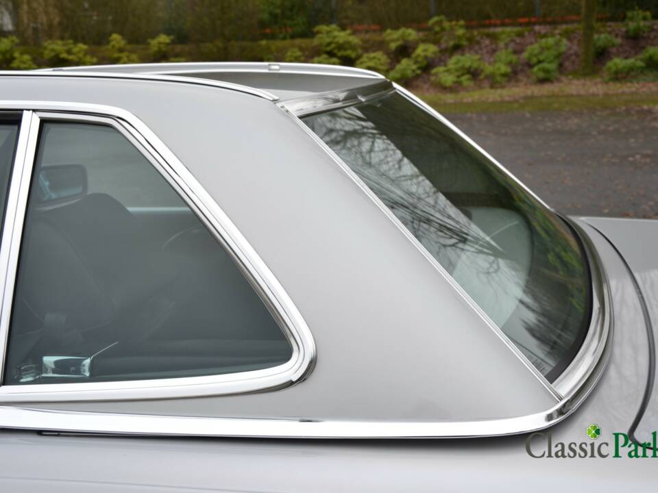 Image 34/50 of Mercedes-Benz 300 SL (1986)