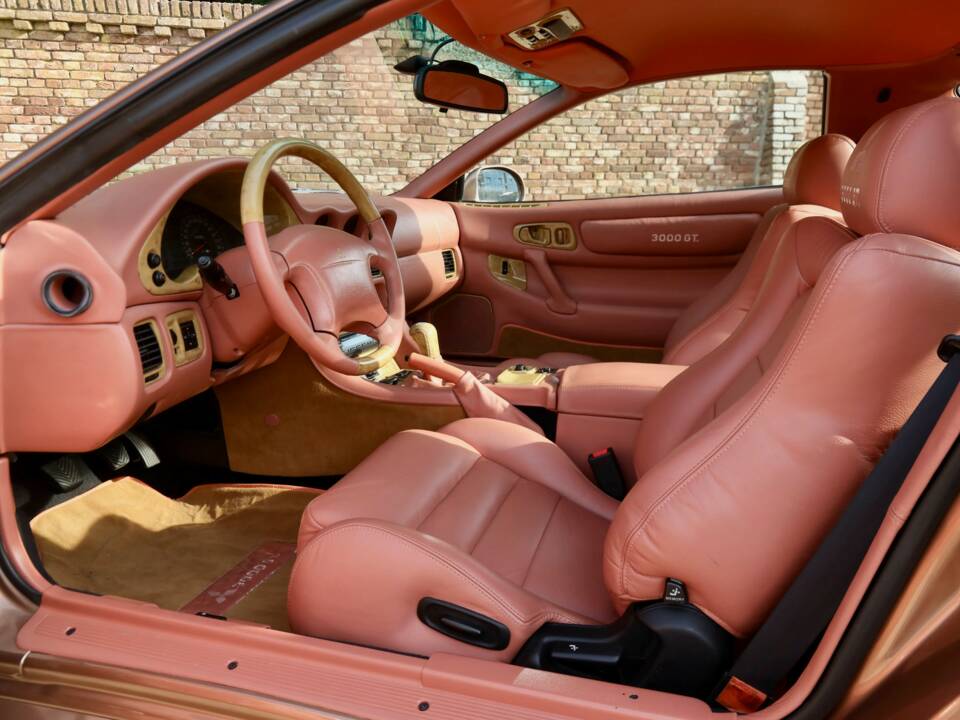 Imagen 31/50 de Mitsubishi 3000 GT (1999)