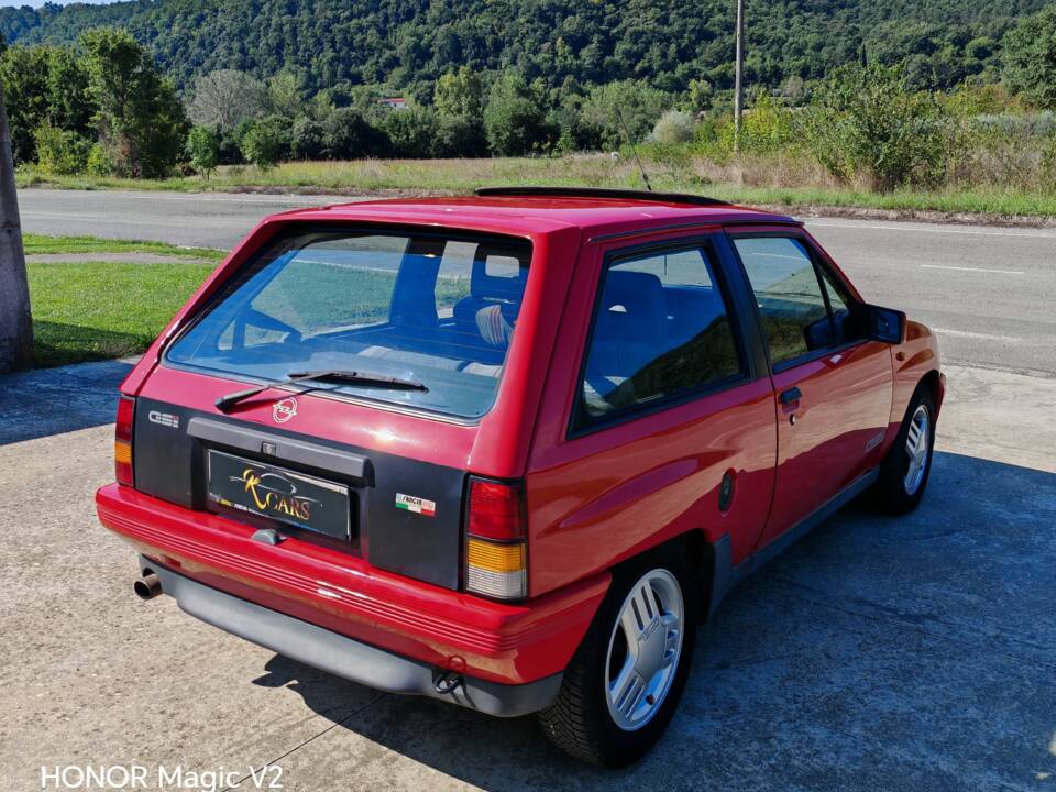 Bild 3/36 von Opel Corsa 1.6 GSi (1989)