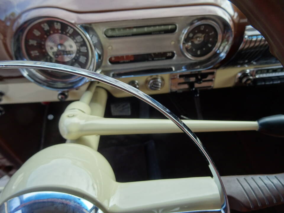 Image 29/57 de Chevrolet 210 (1953)