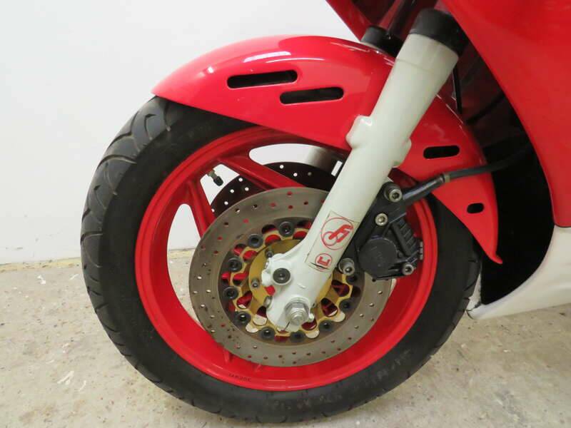 Bild 33/42 von Ducati 750 F1 (1987)