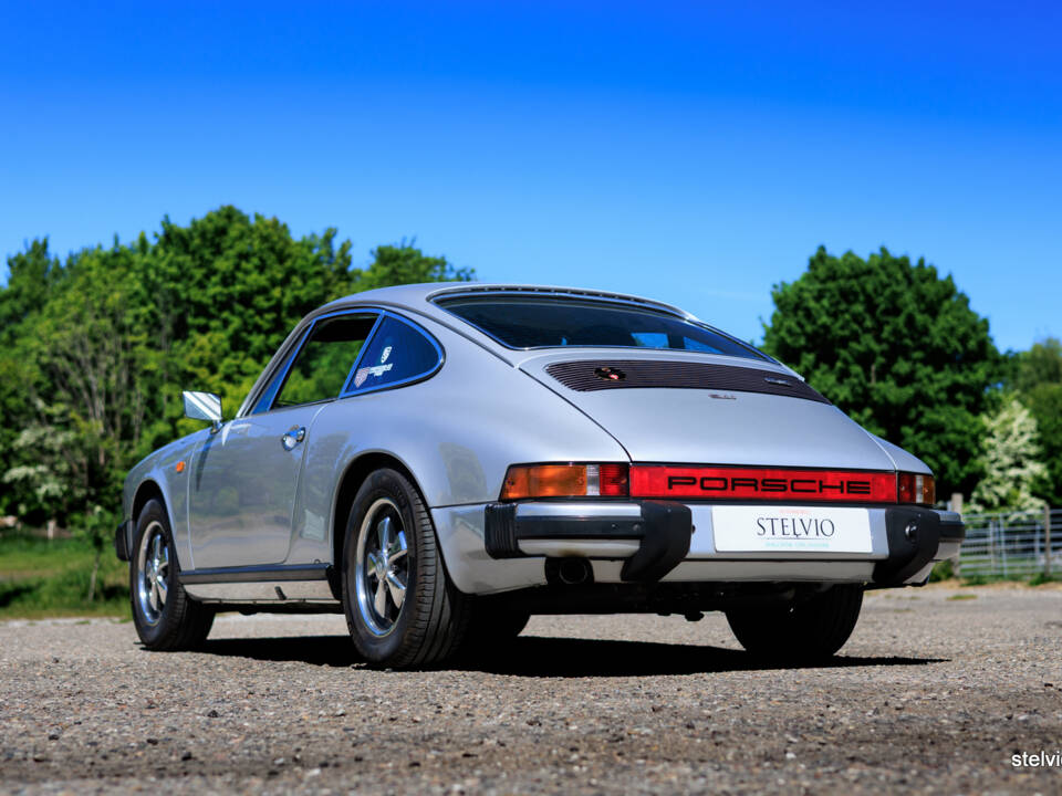 Image 10/42 de Porsche 911 2.7 (1974)