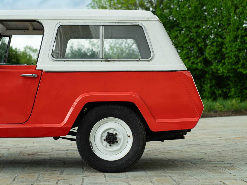 Bild 25/50 von Ebro Jeepster Commando C-101 (1976)