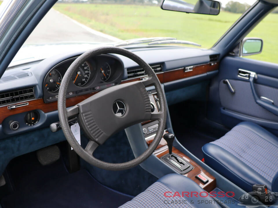 Bild 14/42 von Mercedes-Benz 280 S (1978)